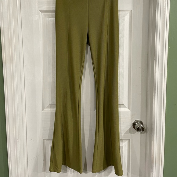 Flare pants - Picture 2 of 2